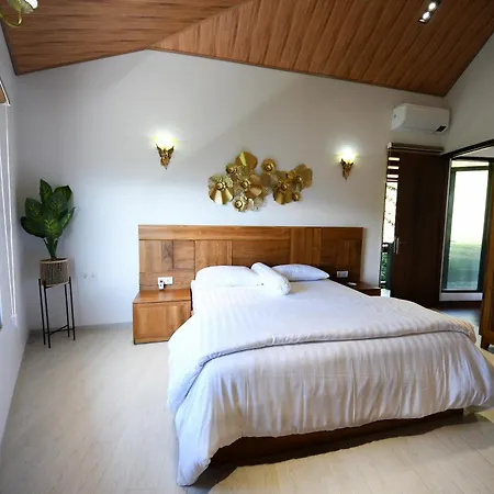 Villa Casa De Monique Bogor Buitenkant foto