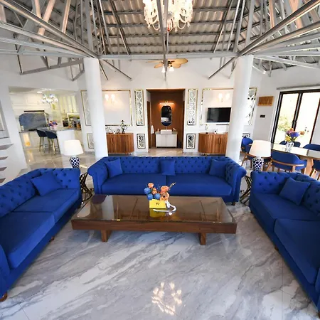 Villa Casa De Monique Bogor Buitenkant foto